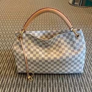 Louis Vuitton Artsy in Damier Azure